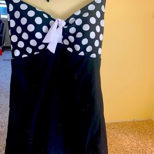 Brand new, never worn, women’s swim suit!!